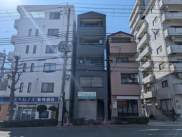 阪急電鉄神戸線 六甲駅 徒歩12分  築36年(3LDK)