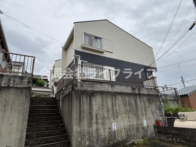 ファミール若草B棟