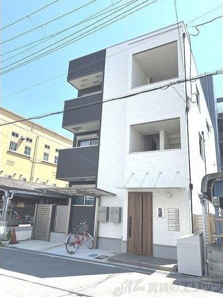 TOWN COURT 上新庄