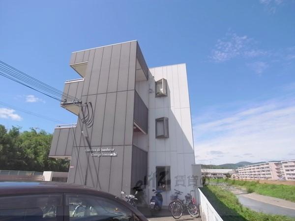 シャトーボヌゥール郡家本町(1K/2階)