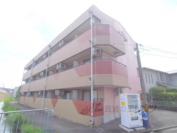 ウッディヴィレッジ