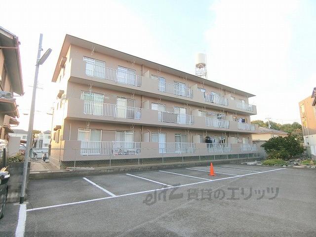 清水マンション(3DK/1階)