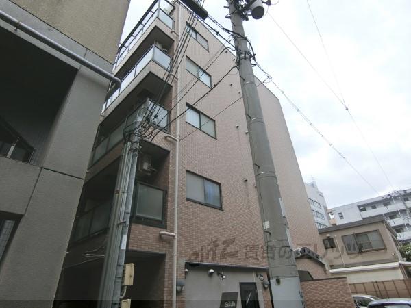 末広13番館