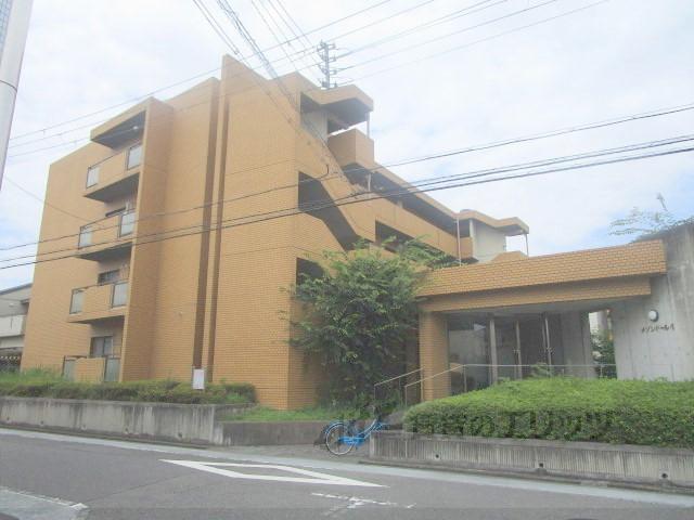 メゾンドールI