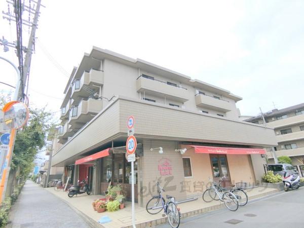 ラフォーレ・ウエスト
