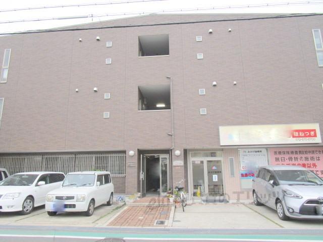 アンプルールフェールビエント高槻
