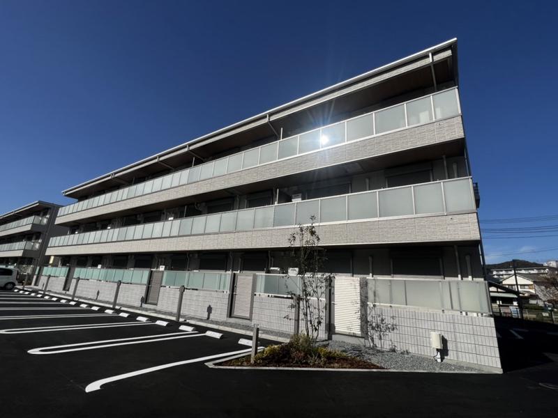 オカバ姫路岡町シャーメゾン