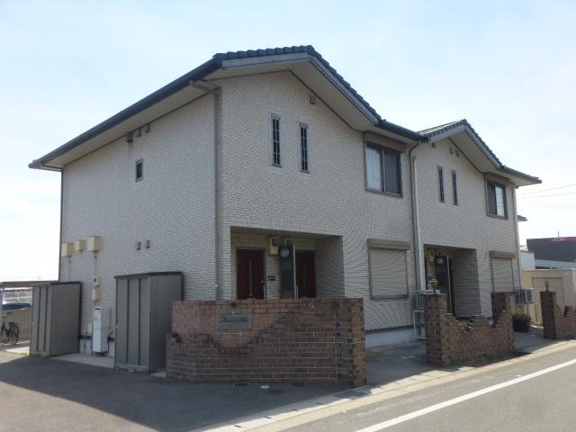 ファミールD棟(2LDK/1階)
