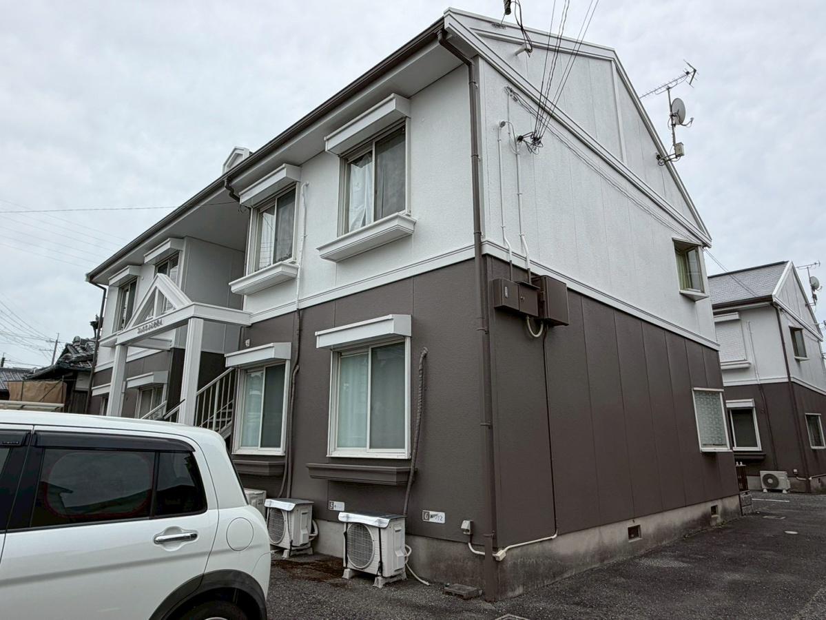 フレグランス金保A棟・B棟