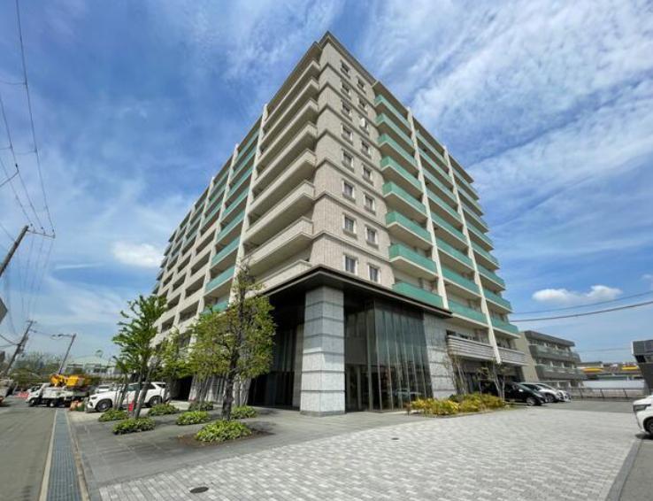 グラジオ姫路駅ウエストクリスタル(4LDK/9階)