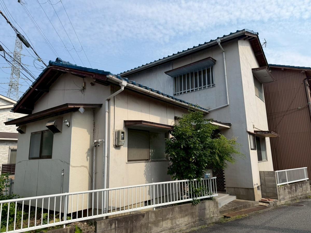 姫新線 播磨高岡駅 徒歩30分  築56年(4DK)