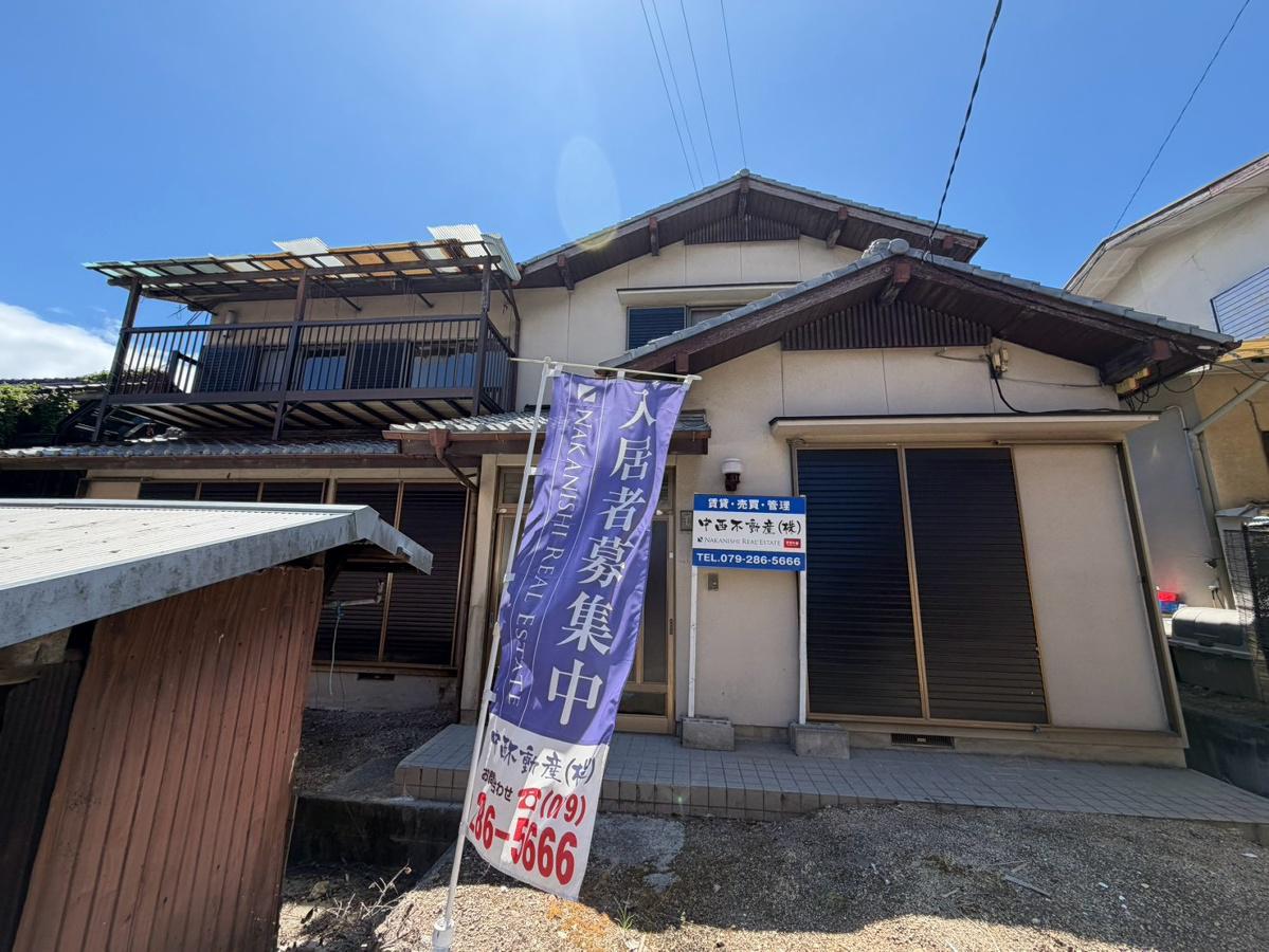 兵庫県たつの市  築42年(6DK)
