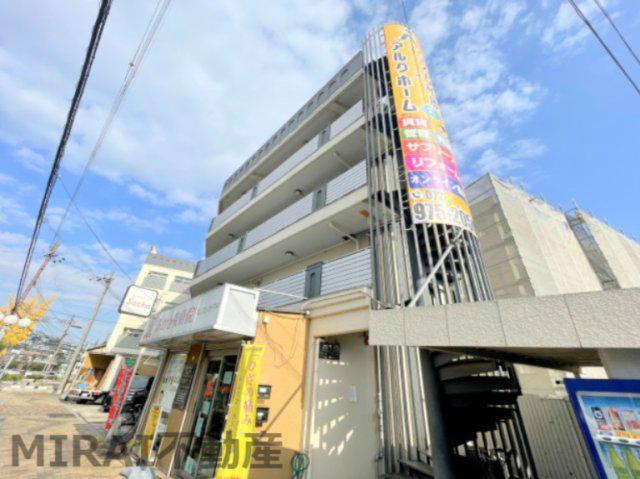 RHYTHM柏原(1DK/3階)