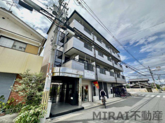 エイト富田林