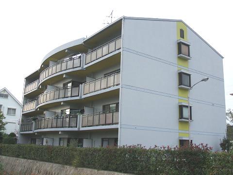 スヴァーネ東山本