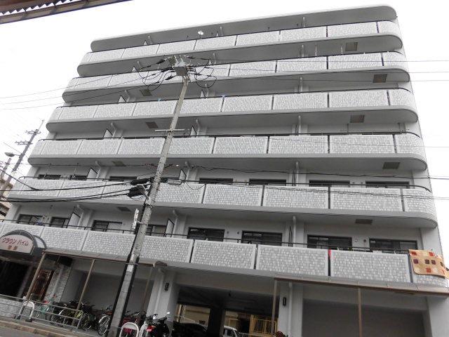 クラウンハイム菅原