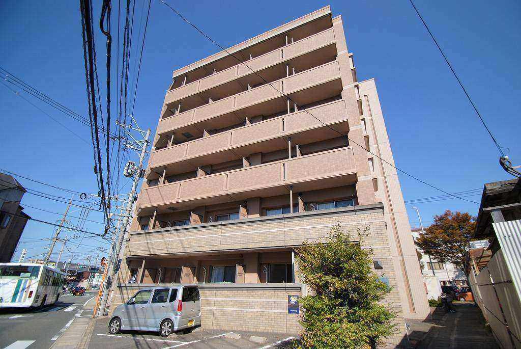 ストリクト井尻
