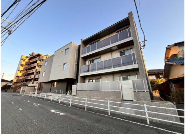 サン ウィステリア