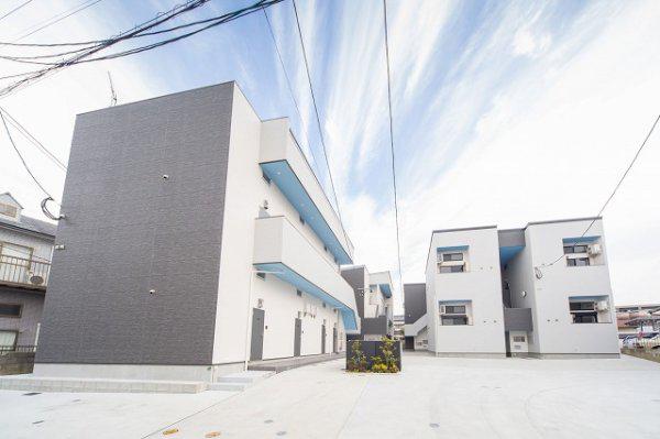 RESIDENCE JUN