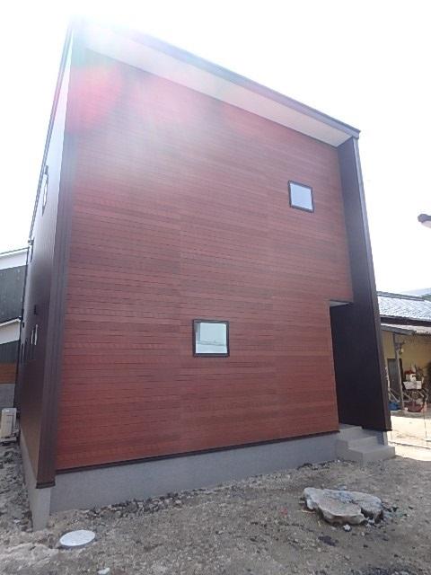 愛媛県松山市 2階建 築7年