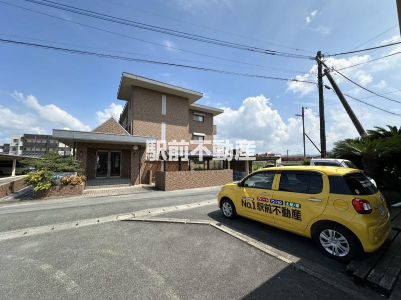 鹿児島本線 羽犬塚駅 徒歩10分  築27年