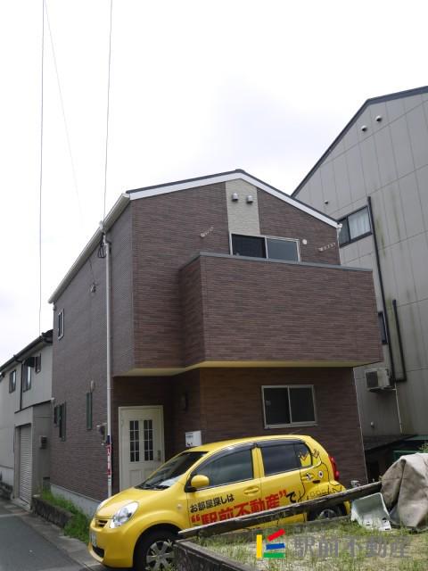 鹿児島本線 大牟田駅 徒歩27分  築16年
