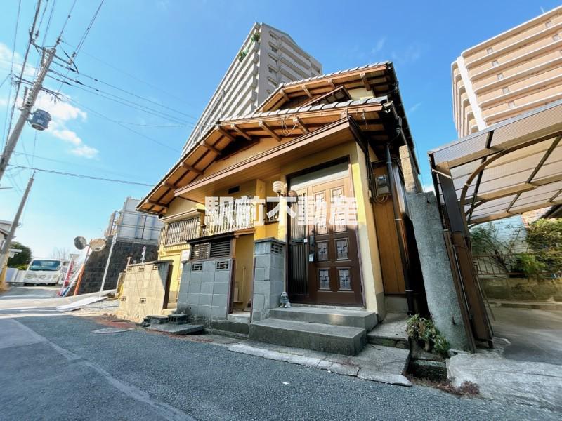 西鉄天神大牟田線 新栄町駅(福岡) 徒歩8分  築64年(5DK)