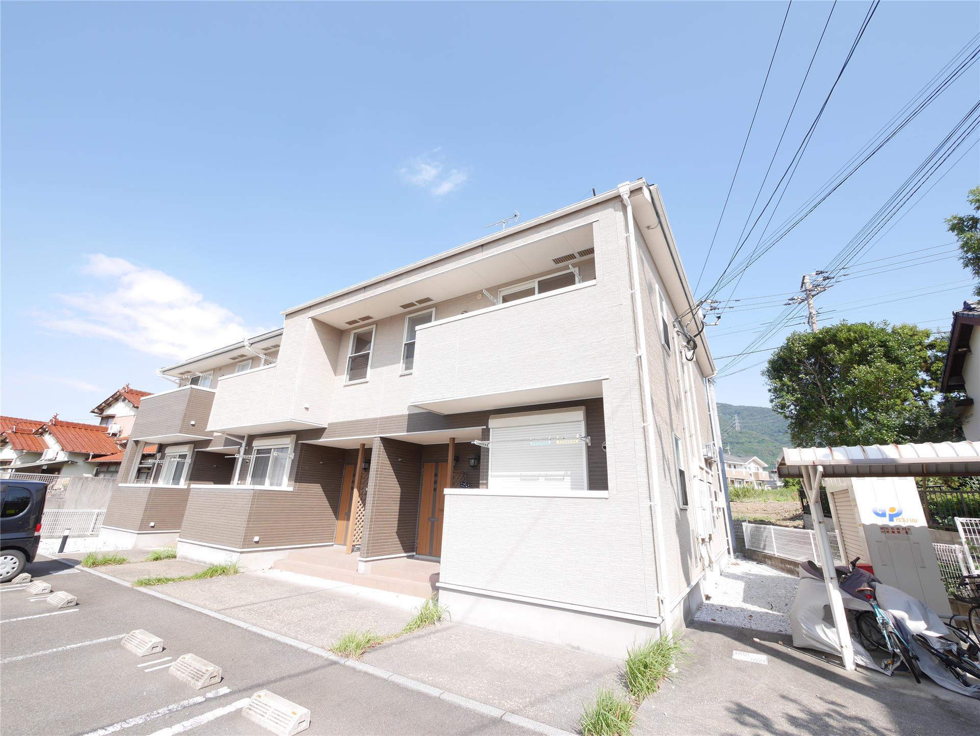 ソレイユ元町 B棟