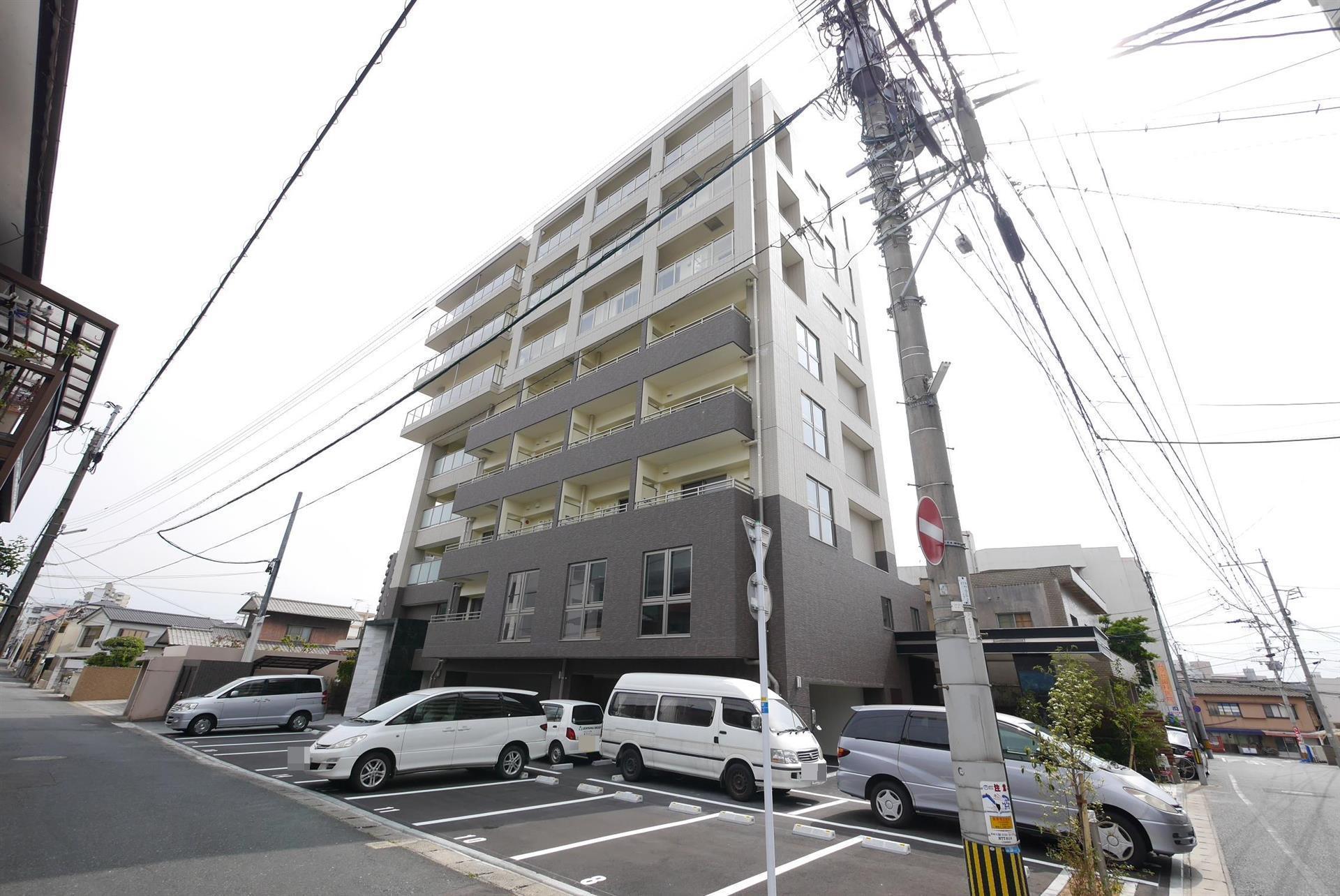 内山足立ビル