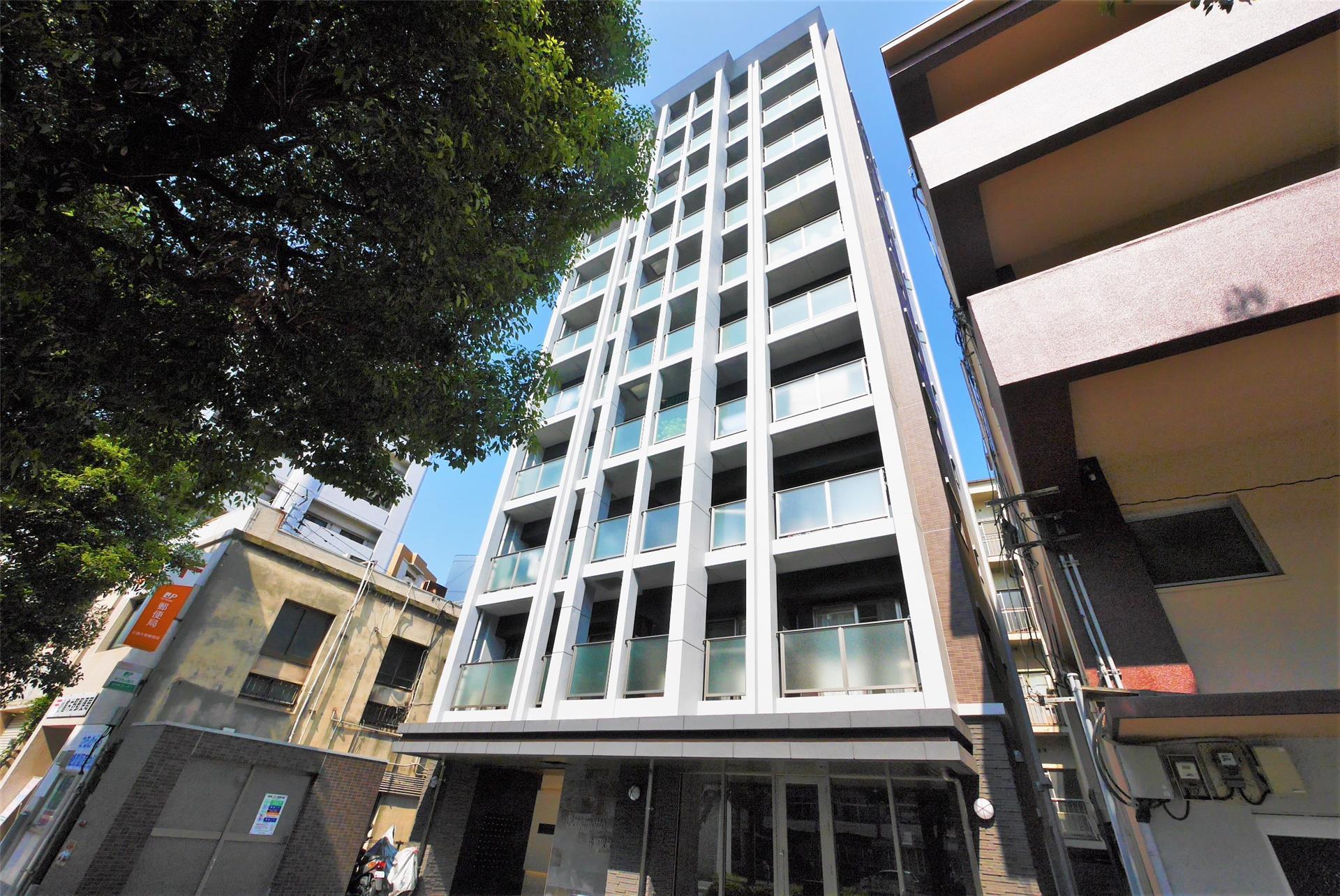 BERGAMOTTO片野駅前