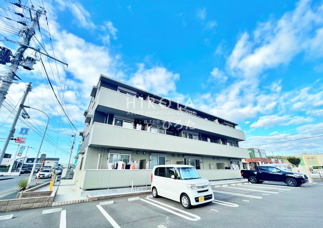 D-ROOM華里