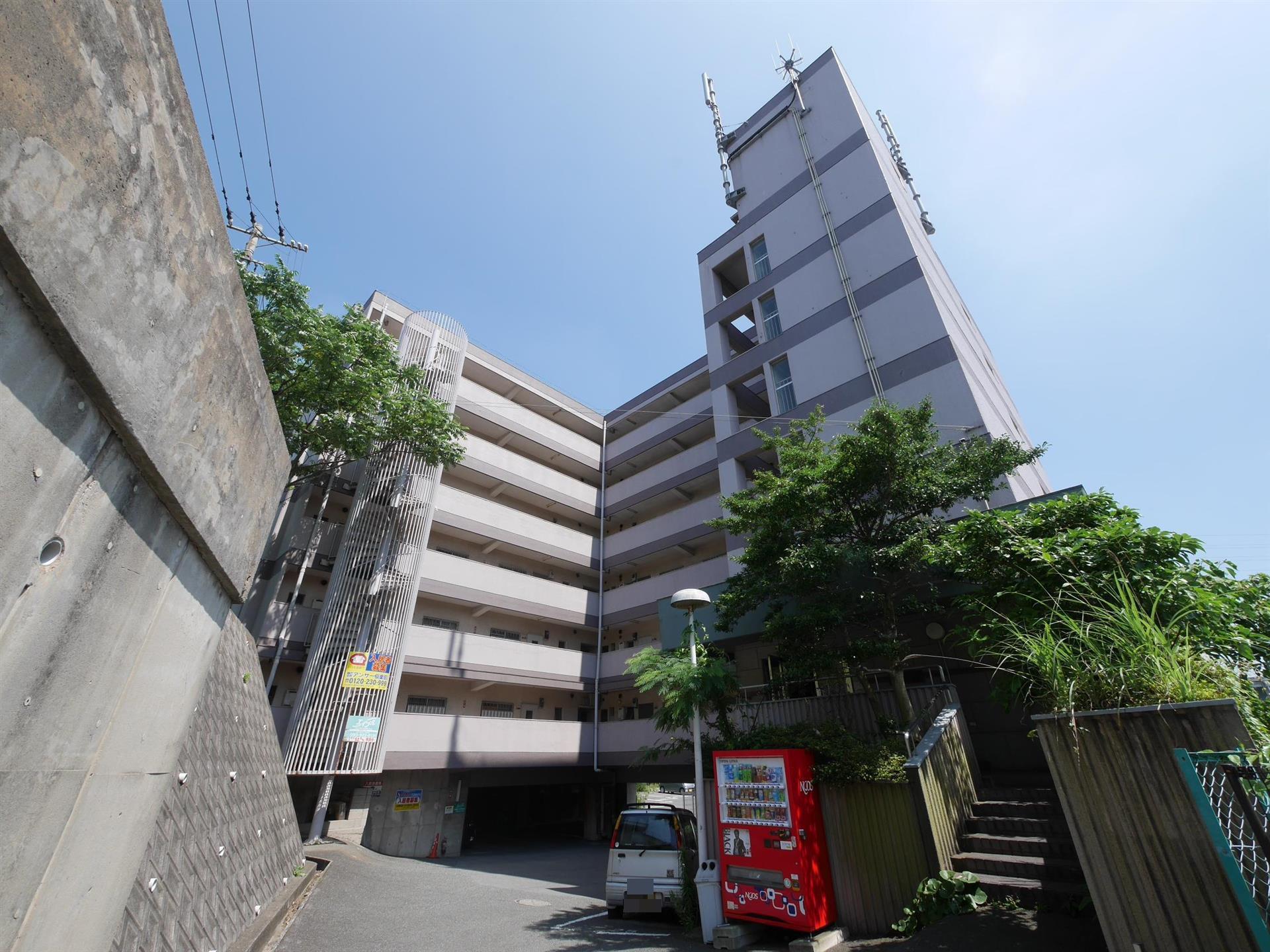 富田ハイツ