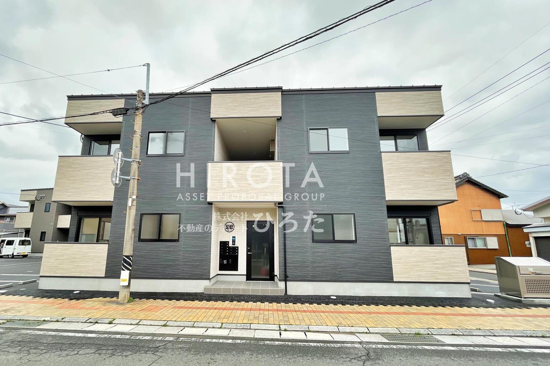 BRAVE BASE 神正町 A棟(1LDK/1階)