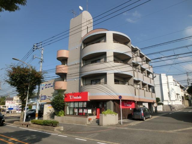 アベニュー医大前