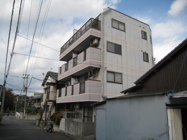 モンターニュ折尾東