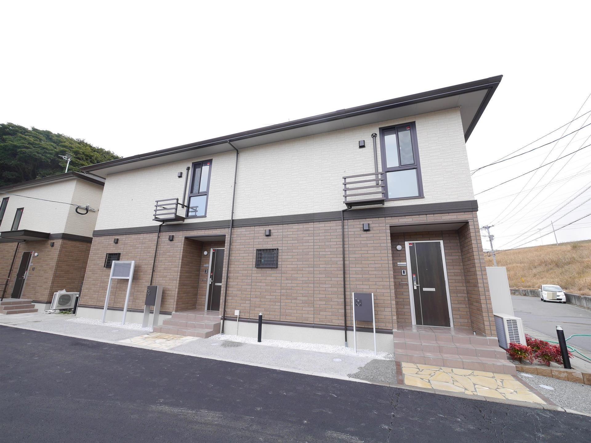 フローラ本城 A棟(3LDK/1階)