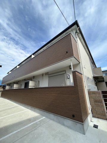 近鉄けいはんな線 荒本駅 徒歩5分  築4年(1K/1階)