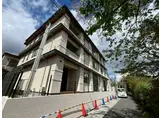 クレア岡本