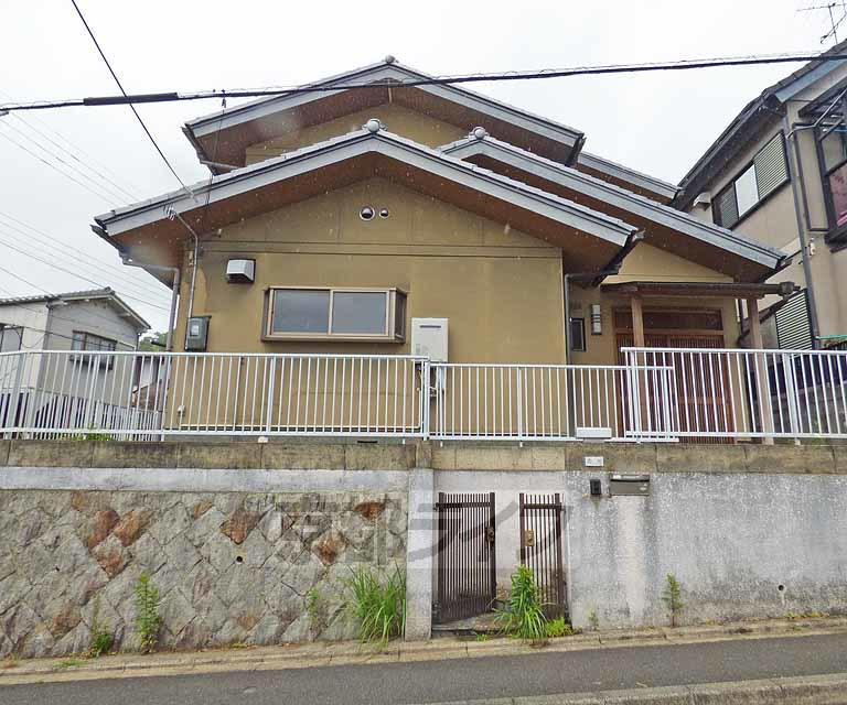 京福北野線 北野白梅町駅 徒歩25分  築47年
