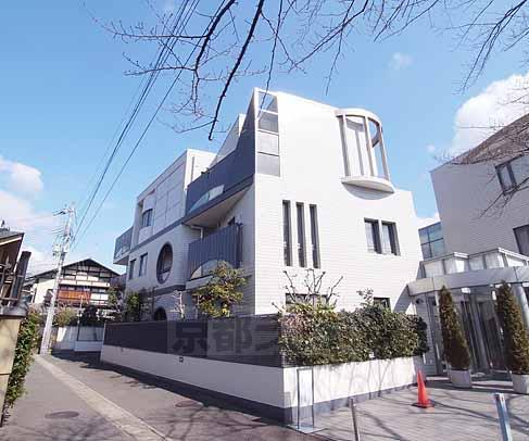 京阪電気鉄道鴨東線 出町柳駅 徒歩23分 3階建 築34年