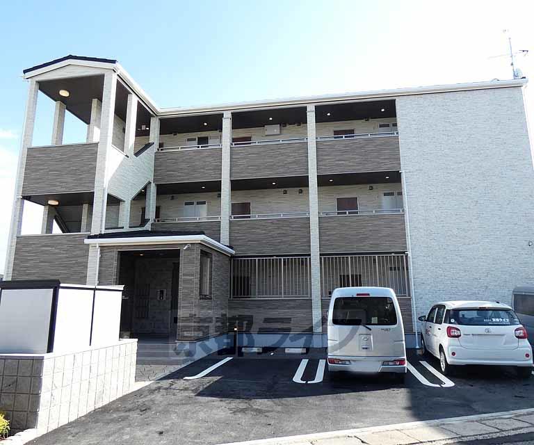 東海道本線 桂川駅(京都) 徒歩21分  築4年(1K/2階)