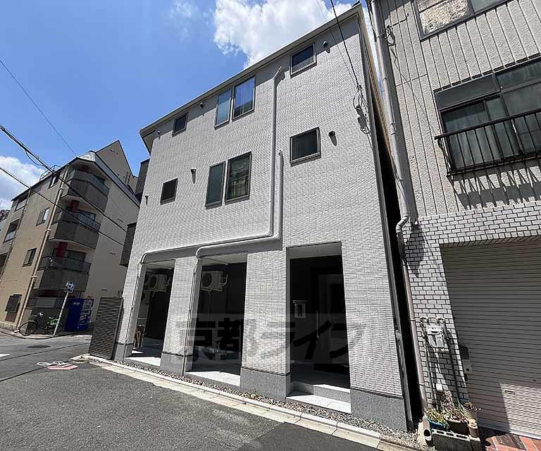 阪急電鉄京都線 大宮駅(京都) 徒歩6分  築4年(2LDK/2階)