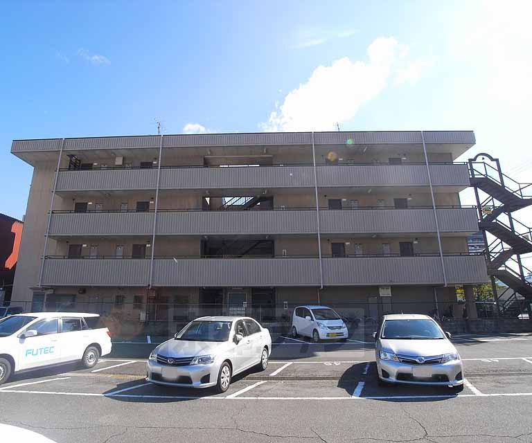 近鉄京都線 上鳥羽口駅 徒歩5分  築33年