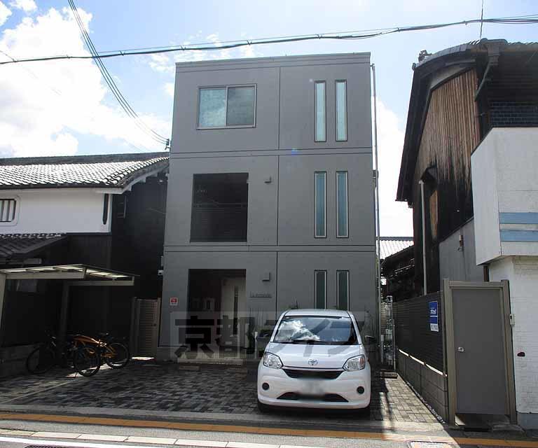 近鉄京都線 寺田駅(京都) 徒歩2分  築10年
