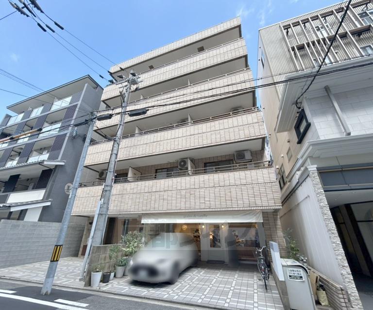 京都市烏丸線 烏丸御池駅 徒歩5分 5階建 築38年