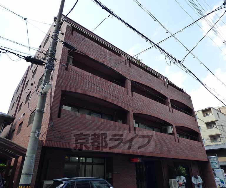 京都市烏丸線 烏丸御池駅 徒歩4分 4階建 築46年