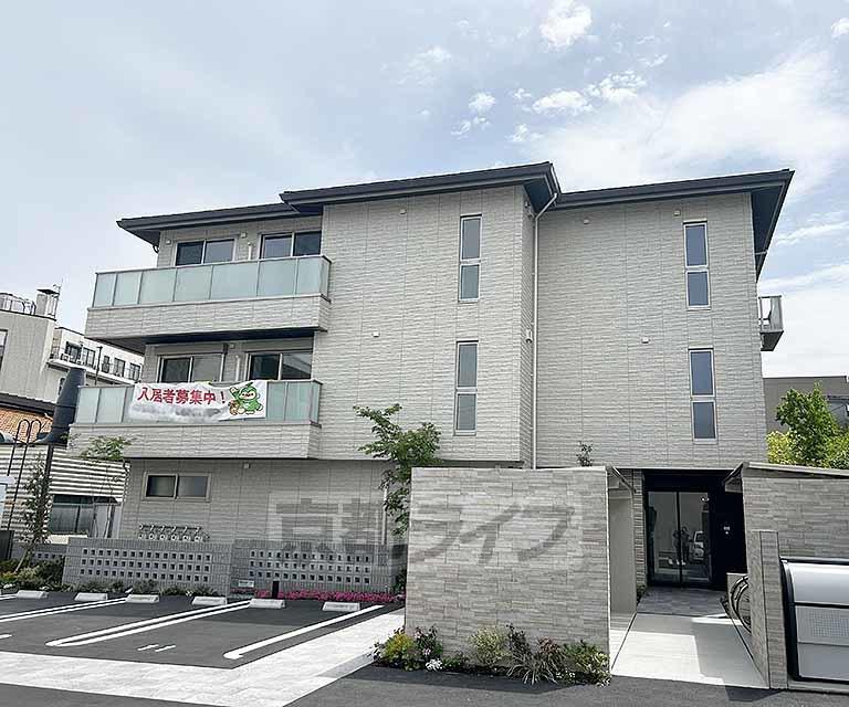 阪急電鉄嵐山線 上桂駅 徒歩14分  築3年(2LDK/2階)