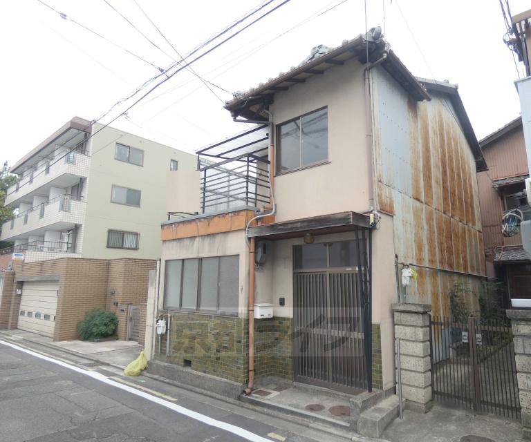 山陰本線 花園駅(京都) 徒歩7分 2階建 築42年