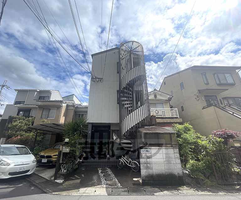 京都市東西線 太秦天神川駅 徒歩13分  築31年