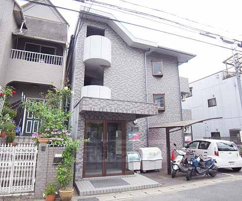 京都市東西線 御陵駅 徒歩19分 3階建 築30年